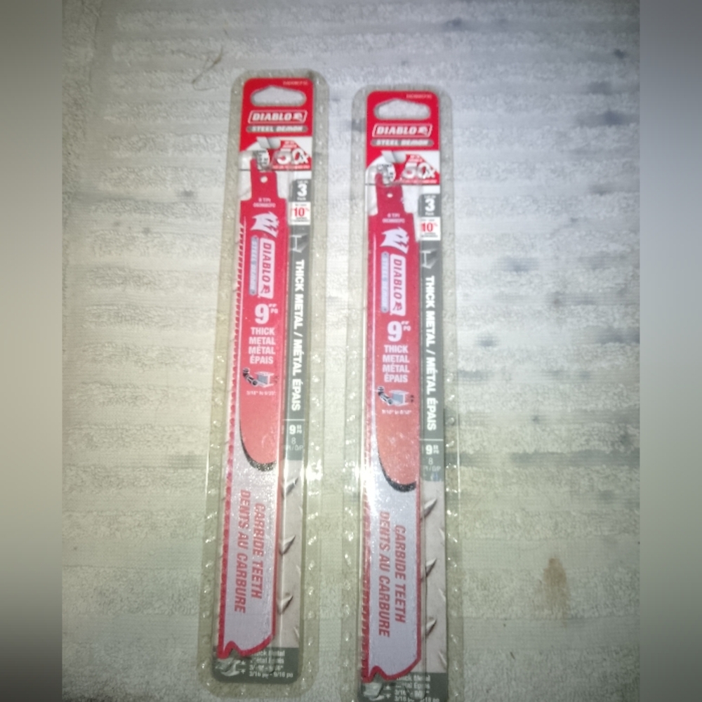 BNIB DIABLO 9" METAL CUTTING BLADES